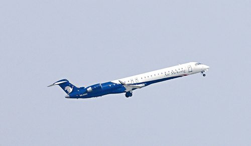 传庞巴迪开伊朗客源接CRJ-900飞机订单|