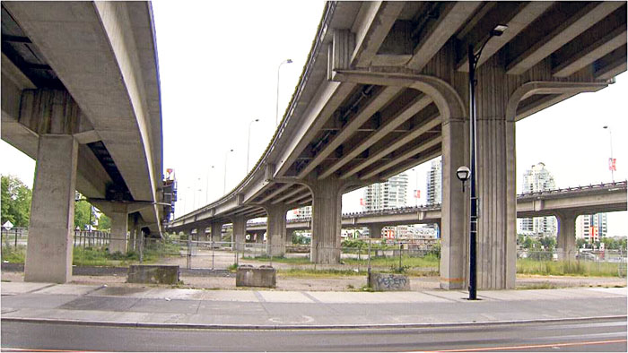 ■温市政府展开全新公众咨询方式，对高架桥拆除后公共交通设施的解决方式展开讨论。CTV