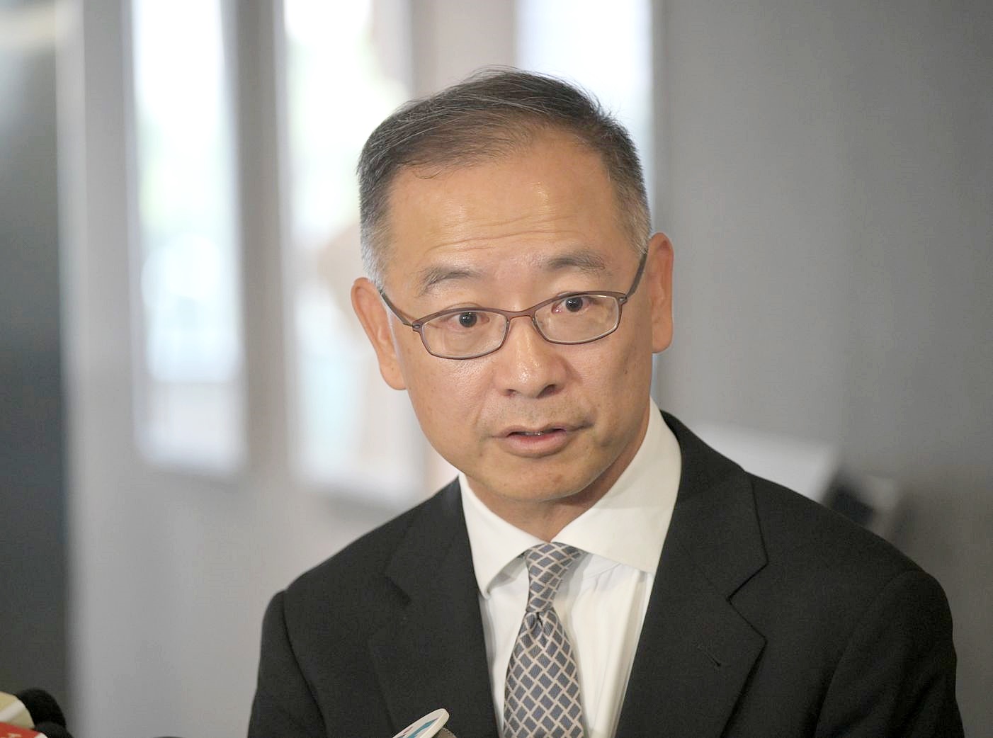 余伟文:未见资金大规模流出 金管局有能力维持香港货币金融稳定