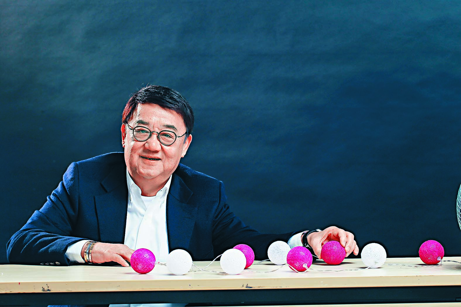 家燕洒泪悼小田 你是我的心肝宝贝 多伦多 加拿大中文新闻网 加拿大星岛日报canada Chinese News