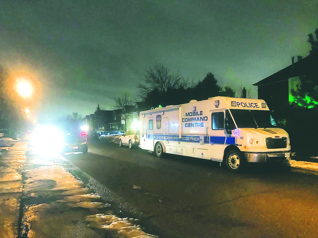 宾顿市发生双尸案现场，警方仍在进行调查。CityNews 