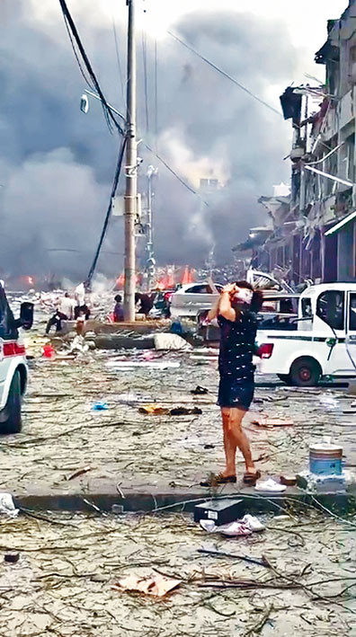 爆炸令周邊地區變成廢墟。 網上圖片