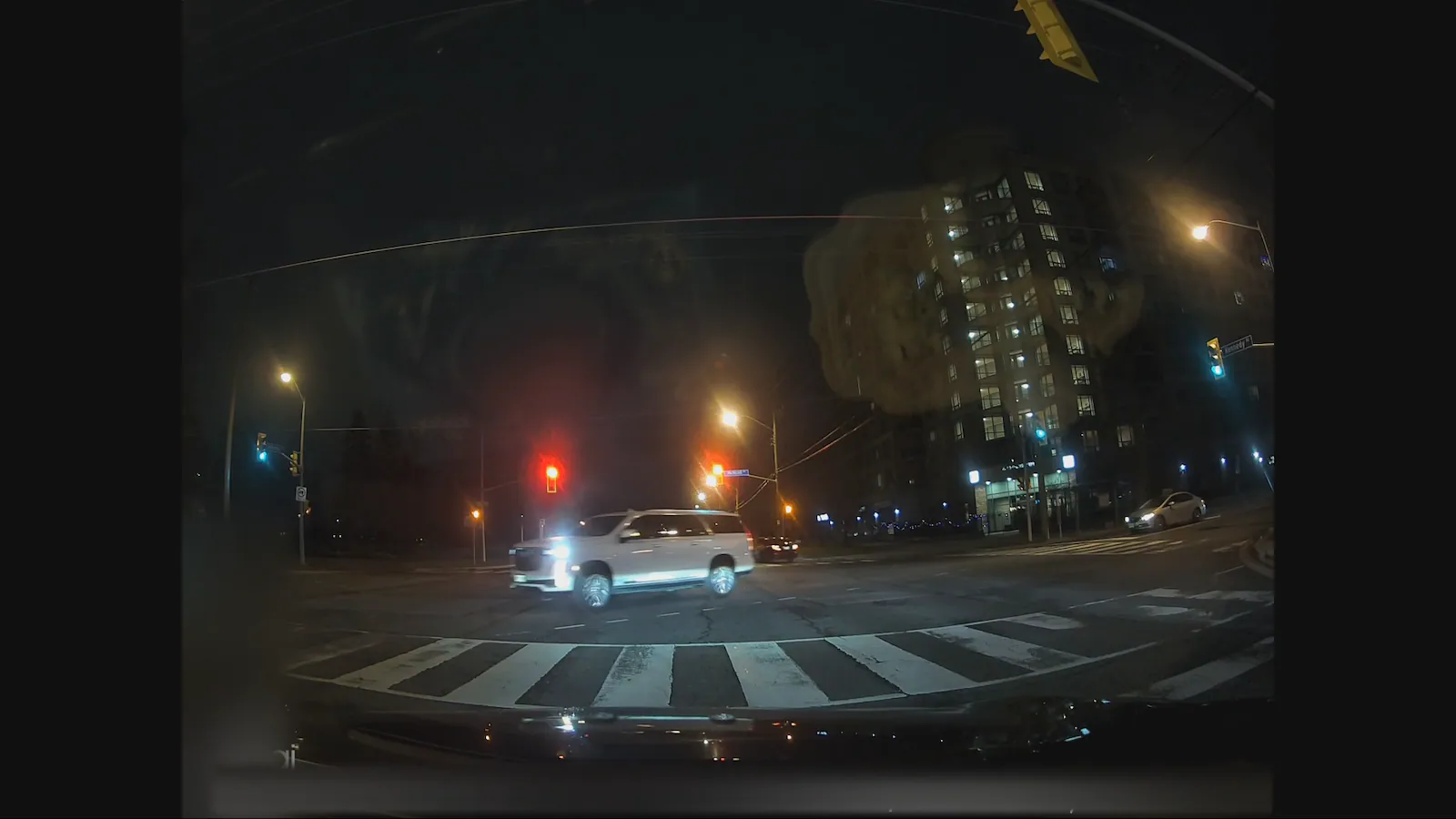 【有片】士嘉堡Kennedy夾McNicoll致命車禍 71歲老翁不治司機不顧而去