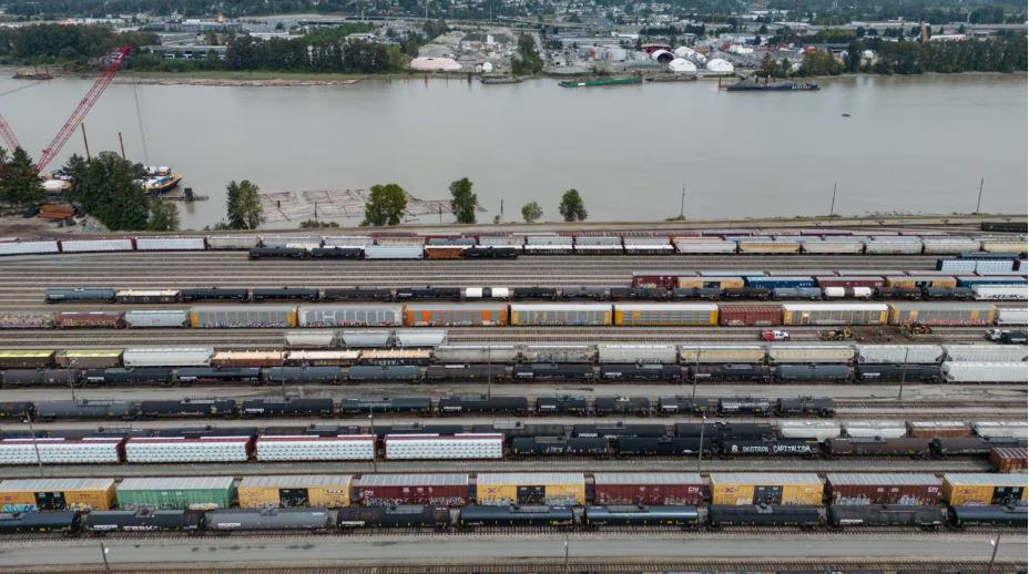 加拿大鐵路公司達成新協議  聖誕前避免罷工