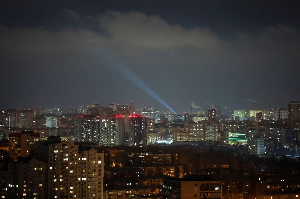 俄烏戰爭|無視特朗普預告「重大聲明」 俄軍597無人機26導彈襲烏