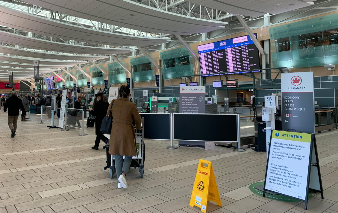 【加航罷工】溫哥華國際機場航班大亂  旅客哀號24小時124班機遭取消