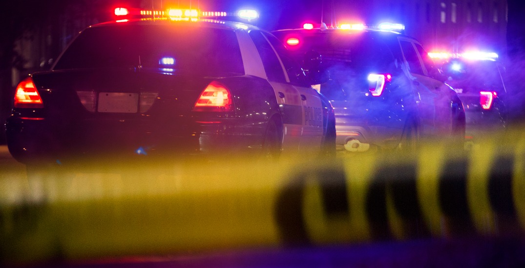 亞積士一輛汽車起火遭嚴重損壞 警循縱火案調查