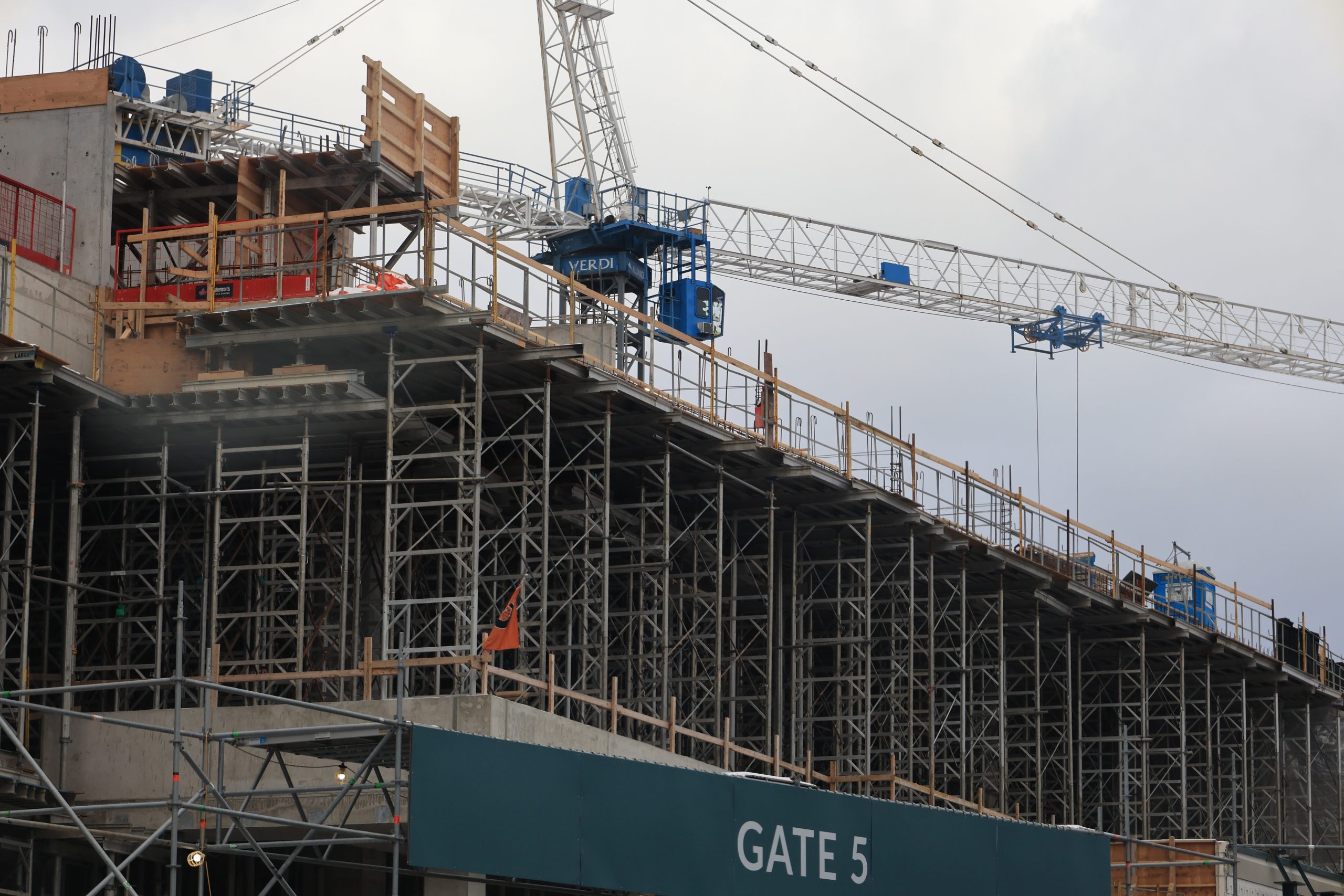 ����۱��� �����ô������סÿһ�������ߣ�