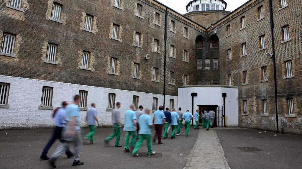 England and Wales releases 700 prisoners early under new Sentencing Act